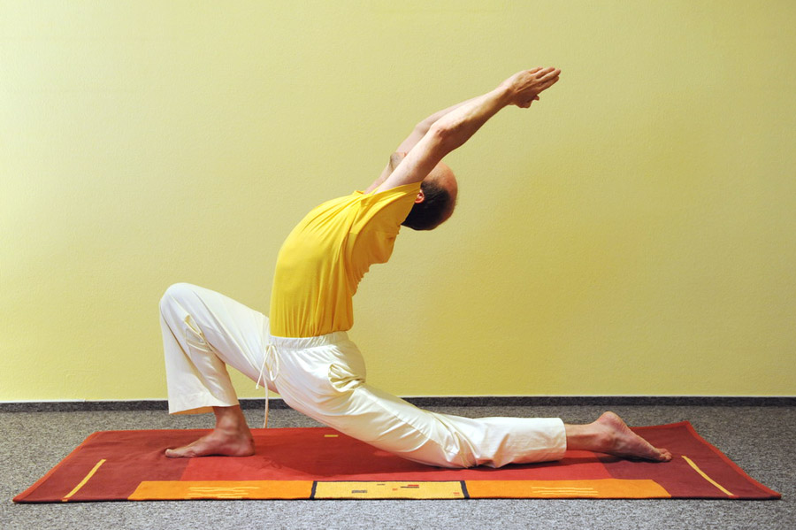 Yoga - Halbmond