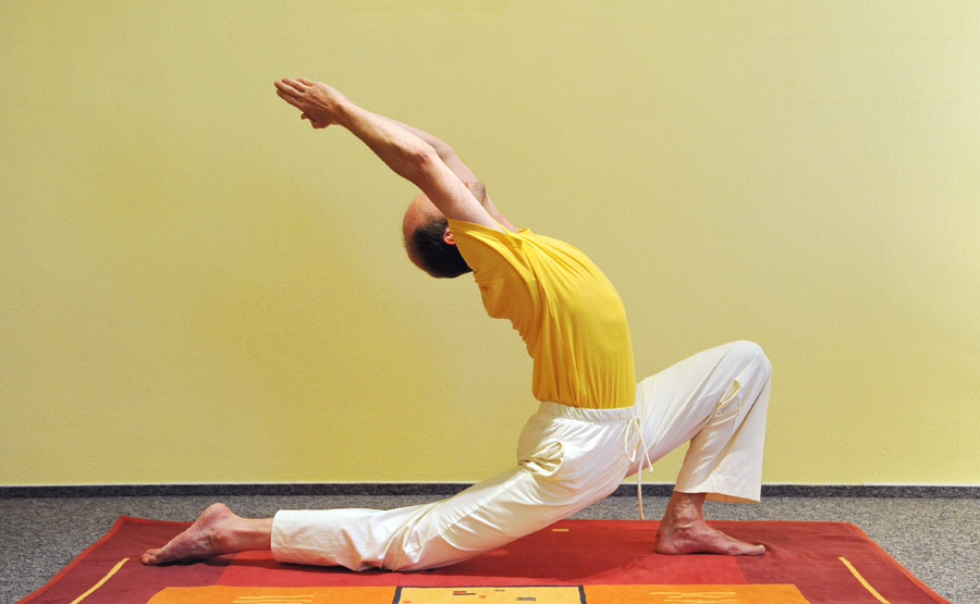 Yoga - Halbmond